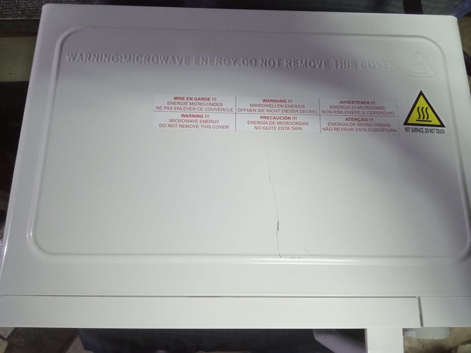 Microndas novo Kuft potente 15eur.