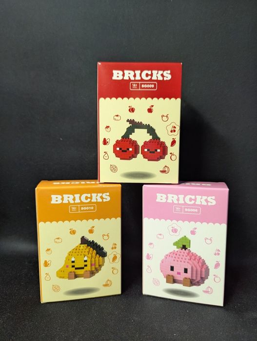 Bricks - міні конструктор фігурки фруктів (~200 деталей)