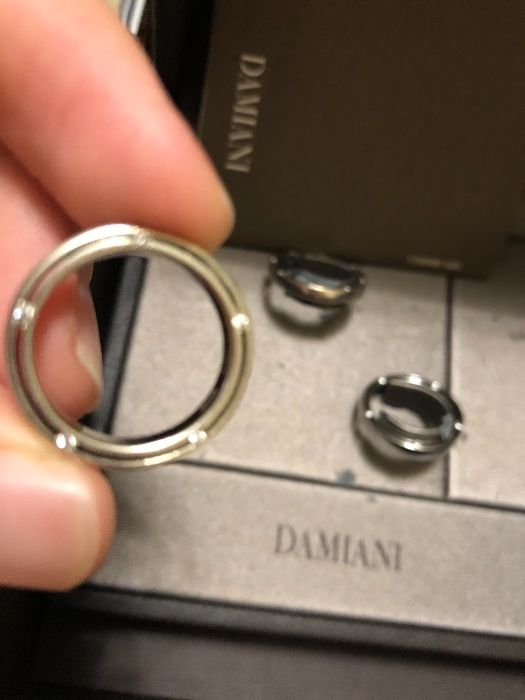 Продам Кольцо Damiani Bred Pitt 14k оригинал