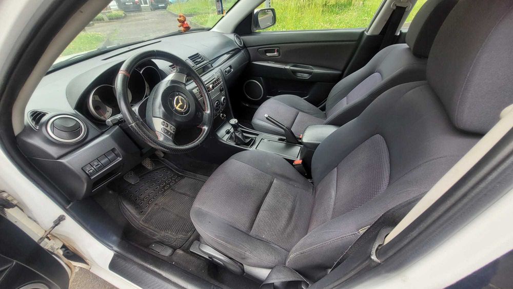 Mazda 3 1.6 (105cv) Sedan | Apenas 175.000 km | Estimado & Fiável