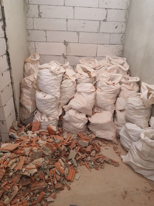 Бій цегли на підсипку