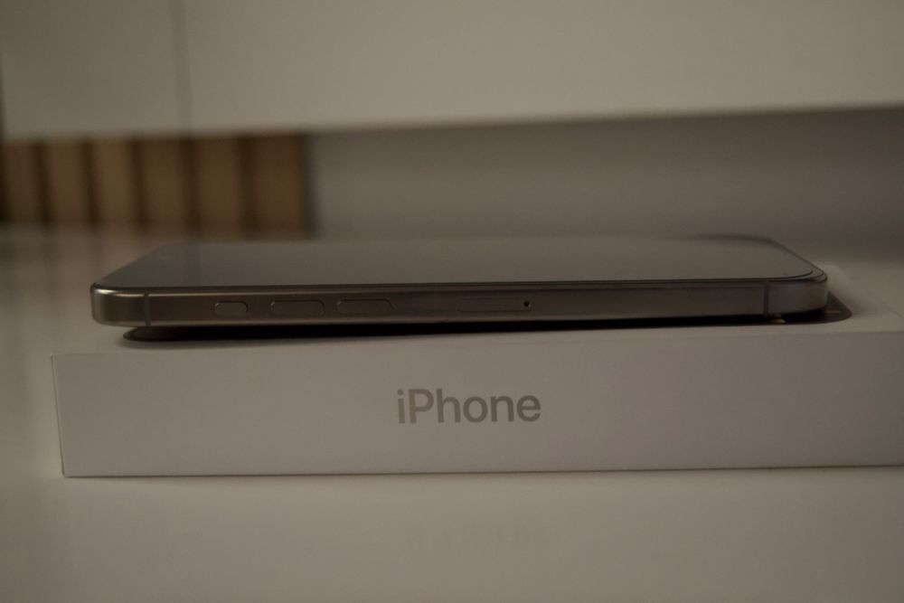 iPhone 16 Pro Max