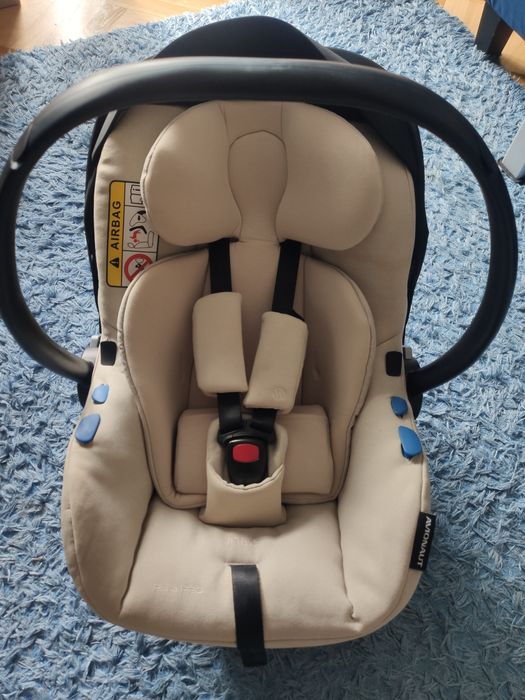 Fotelik Avionaut Pixel z baza ISOFIX