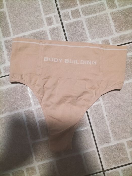 Majtki wyszczuplające modelujące