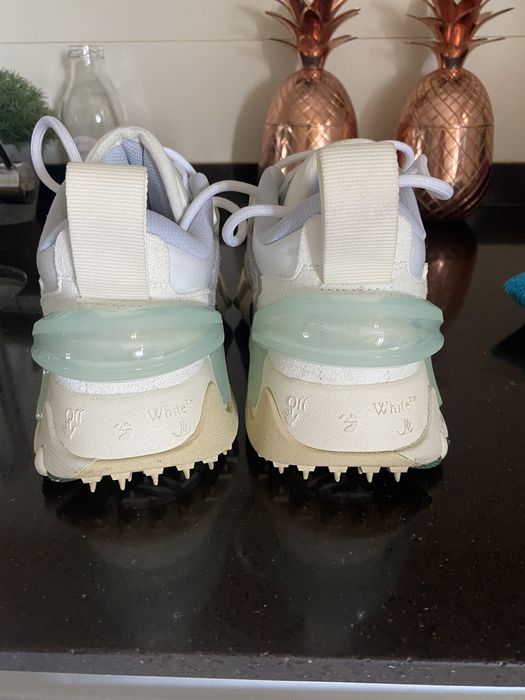 Tenis off white originais