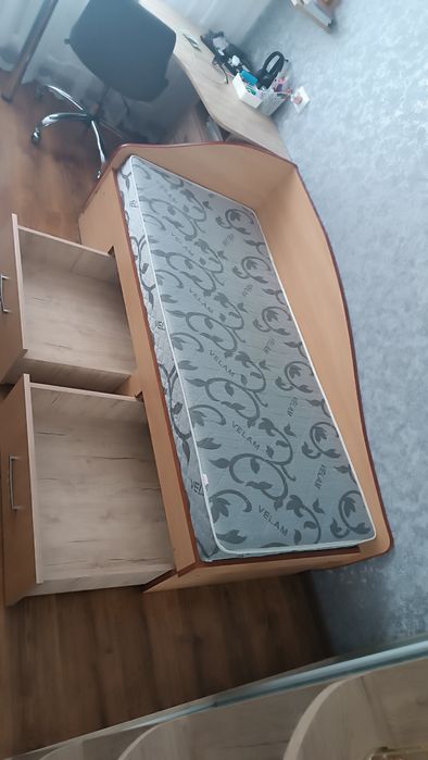 Продам!!! Ліжко з ДСП
