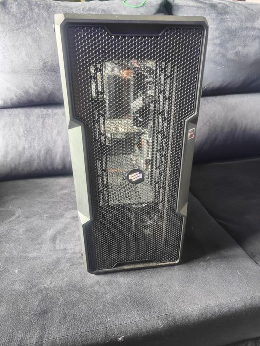 Komputer gamingowy - Ryzen 7 3700X / 16 GB DDR4 3200 MHz / GTX 1050 Ti 4 GB