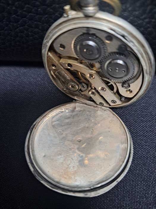 Relógio de bolso, muito antigo.