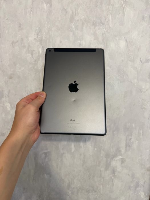 Продам Apple iPad 9, 256GB, версія Wi-Fi.