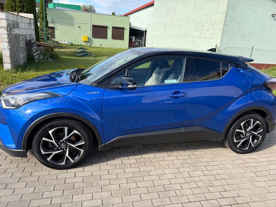 Sprzedam Toyote C-HR