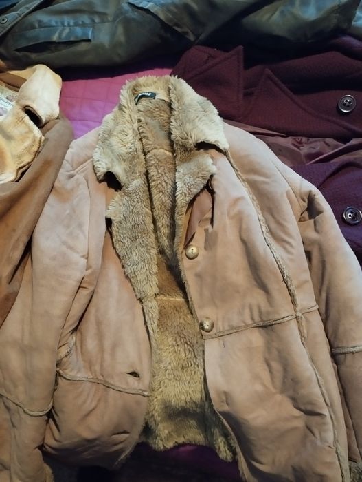 casacos de Inverno em bom estado. 1 deles S e os outros M.