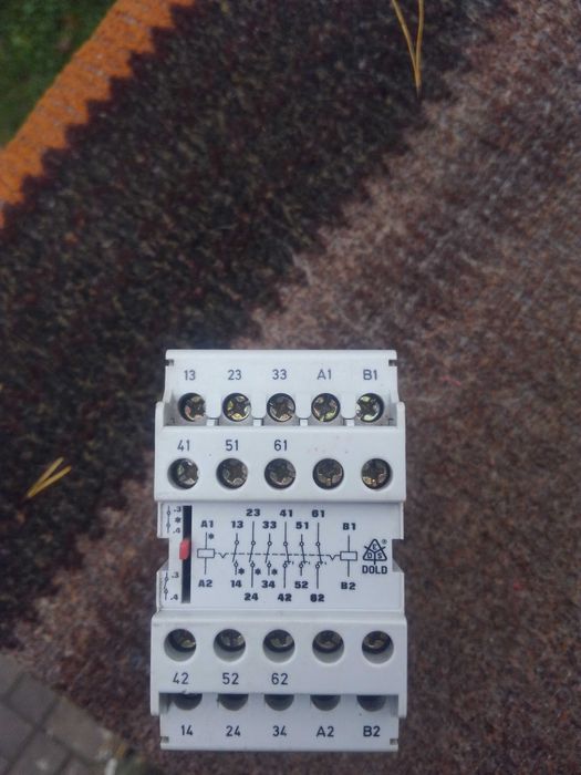 DOLD Тумблерное реле