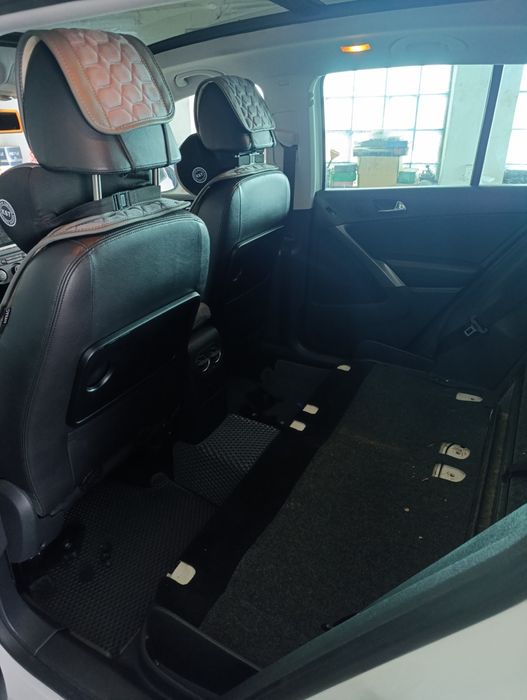 Продам автомобиль WW Тигуан R-lai