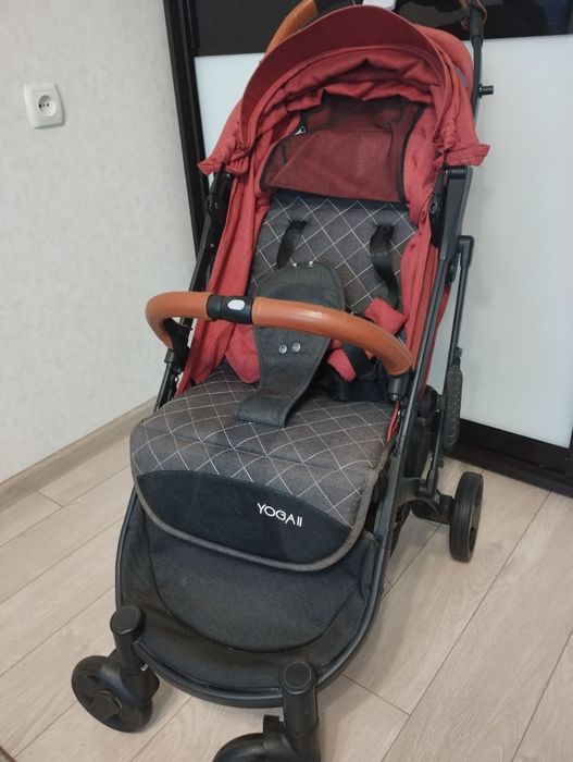 Продам дитячу коляску