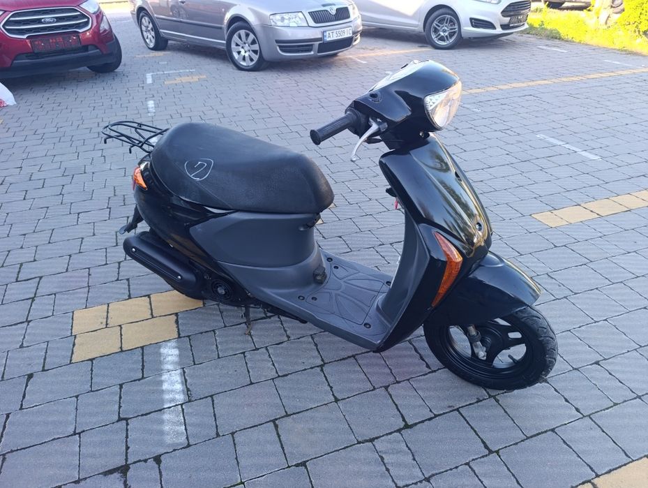 Продам Скутер Suzuki Let's 5