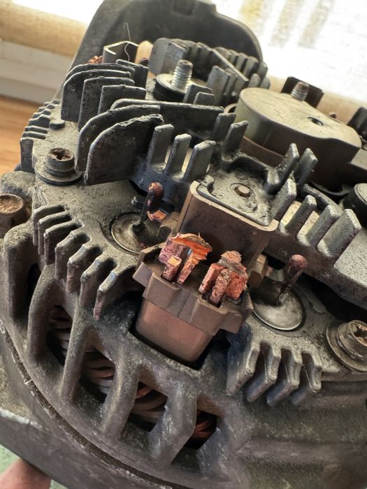 Генератор Denso 210 ампер 7605061-02