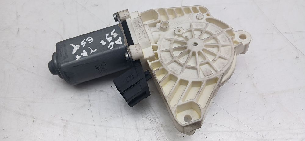 Motor vidro trás esquerdo MERCEDES-BENZ Classe A (W169)