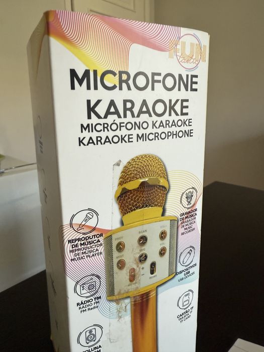 Microfone com karaoke64552963299330122