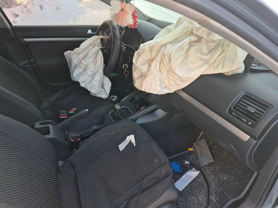 WV Jetta  5 2006 г в