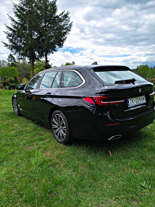 BMW 5 2022 Pełny serwis ASO koniakowe skóry 1 właściciel ideał nowe opony