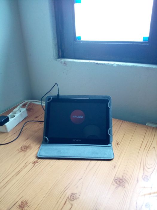 Tablet injoo black