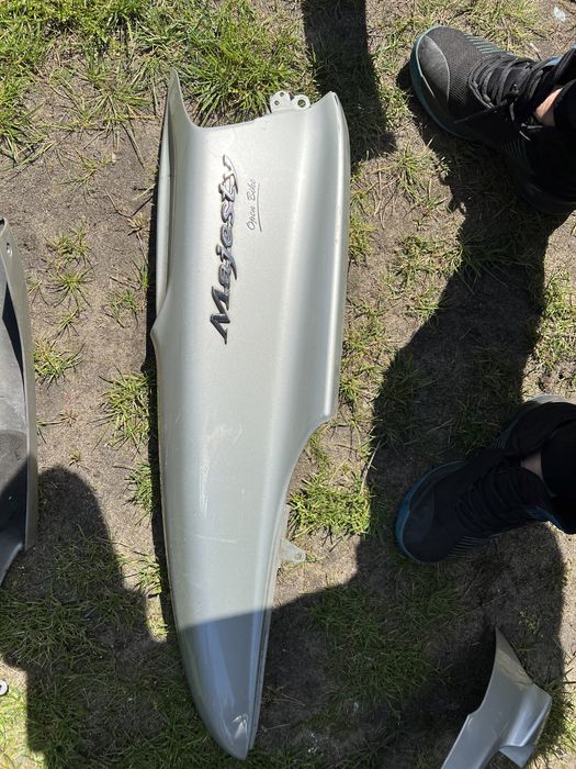 Yamaha Majesty 250 boczek tył