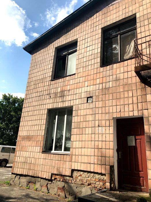 Комерційне приміщення