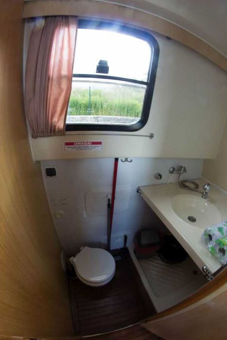 Sprzedam jacht motorowy, hauseboat Vistula Cruiser 30, zadbany