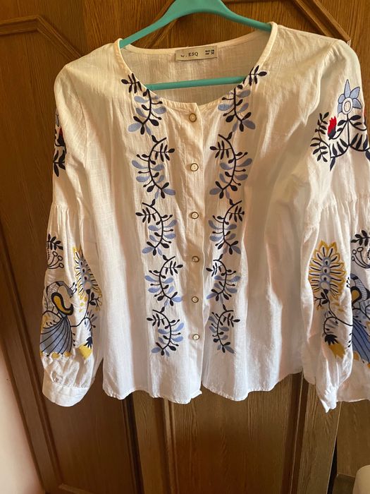 Вишита сорочка жіноча