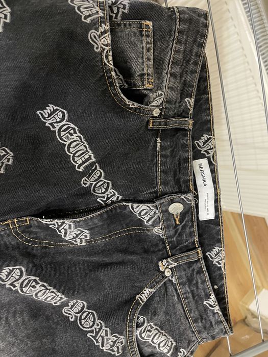 Джинси на підлітка Bershka baggy р.32 (48)