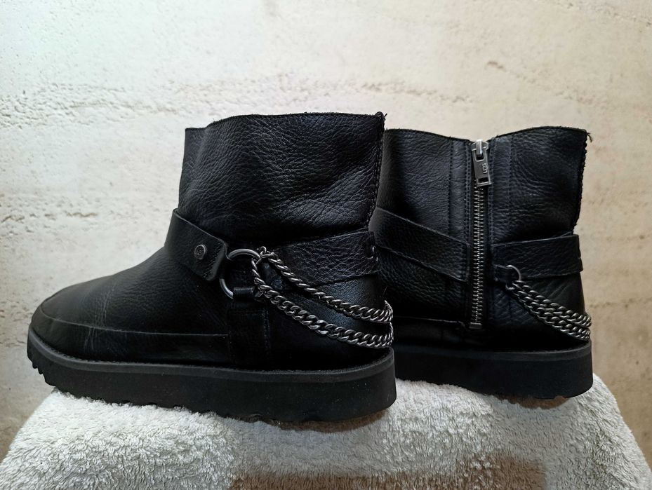 Botki UGG DECONSTRUCTED MINI CHAINS r.41 skóra stan bardzo dobry