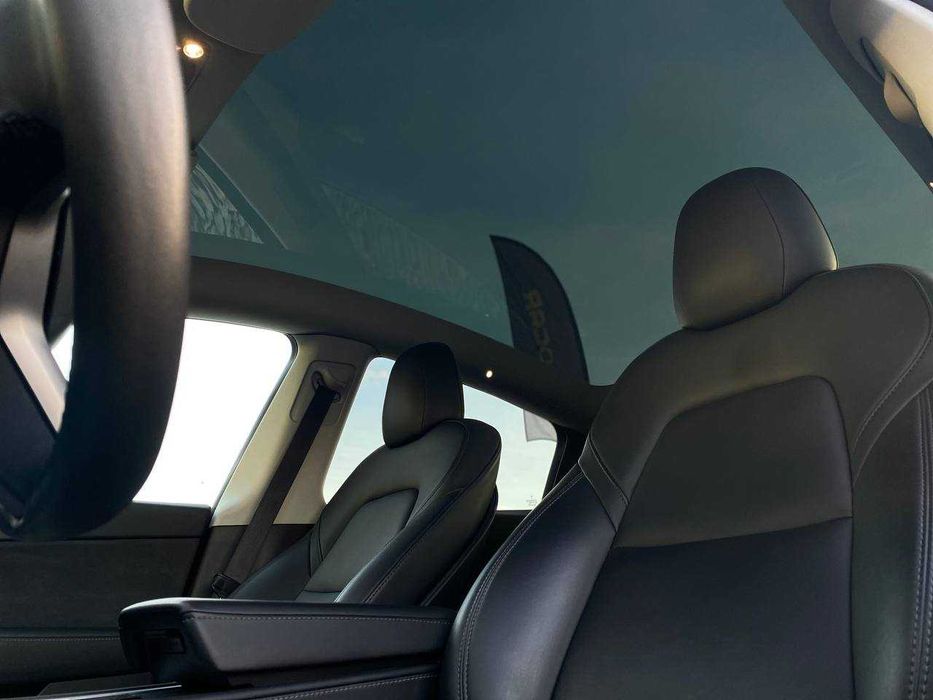 Tesla Model Y 2022 Performance
