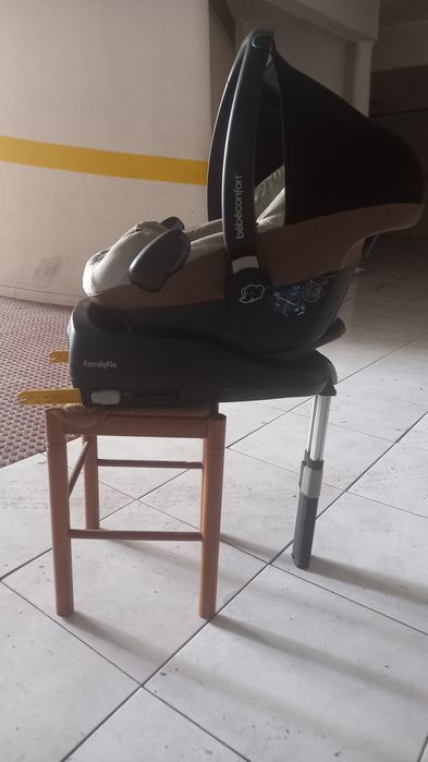 Carrinho mais ovo e isofix - Bebeconfort.