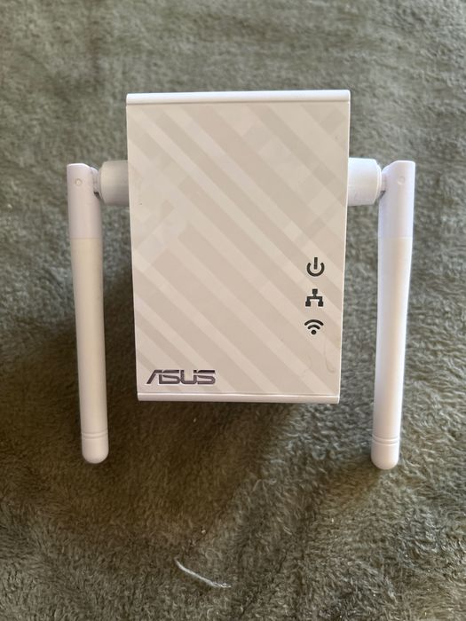 Wzmacniacz WiFi Asus