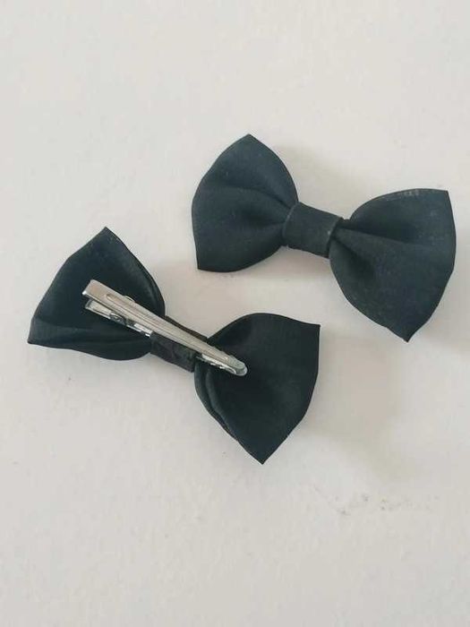 Conjunto 2 Ganchos com laço preto pequeno Claire's