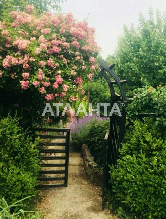 Будинок біля моря