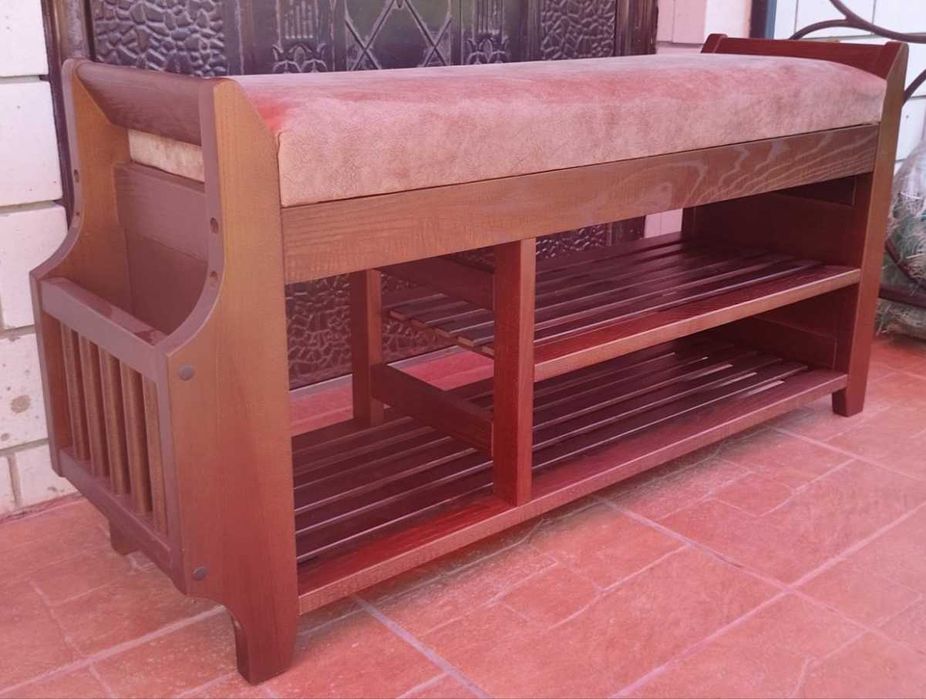 Полка для обуви . Банкетка .  Пуф.