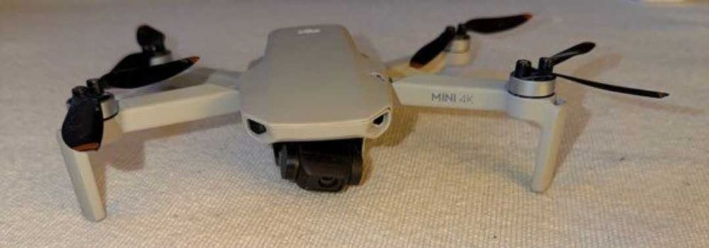 Drone DJI Mini 4K para peças