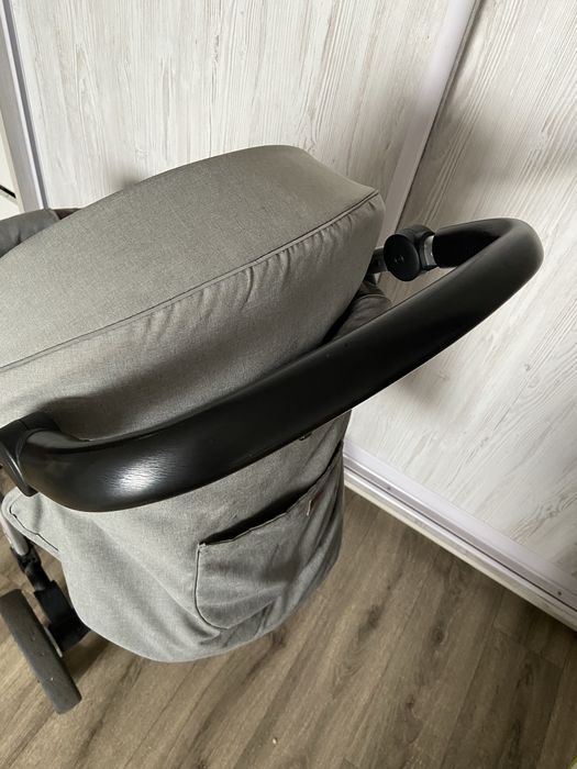 Прогулянковий візок Carellо vista