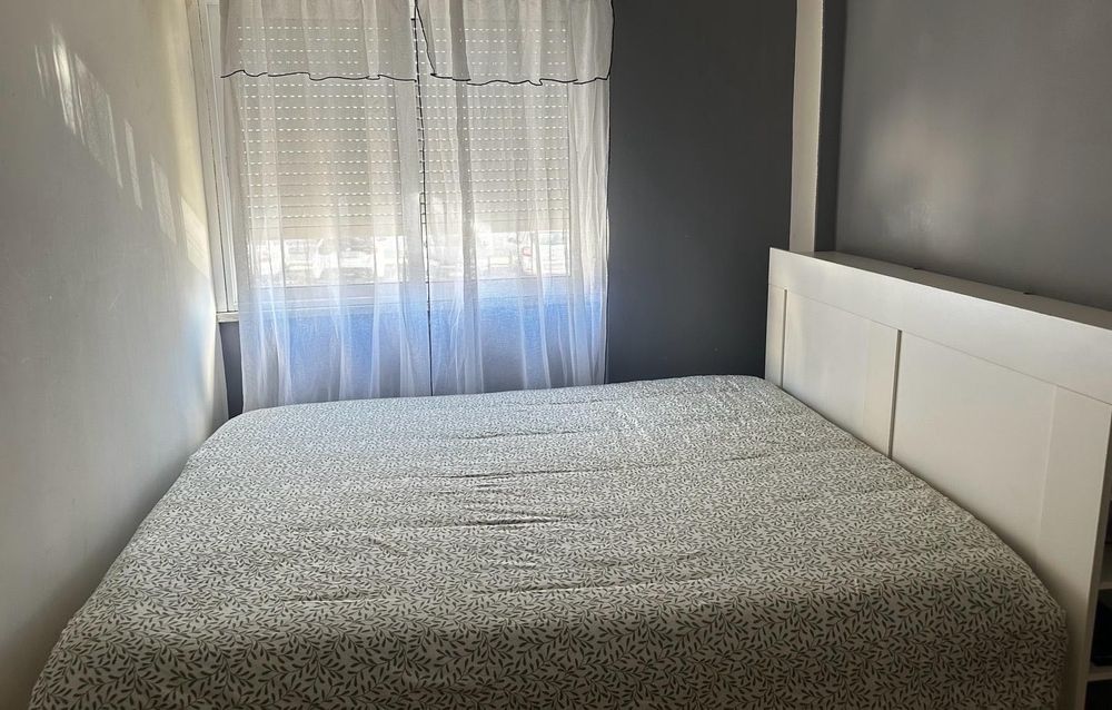 Cama completa IKEA