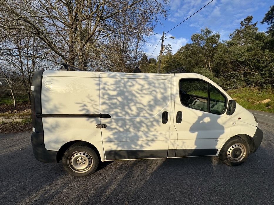 Opel vivaro 1.9 CDTI (2005)
