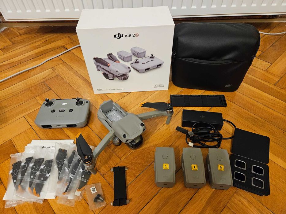 Dron Dji Air 2s Fly more combo-  kompletny zestaw