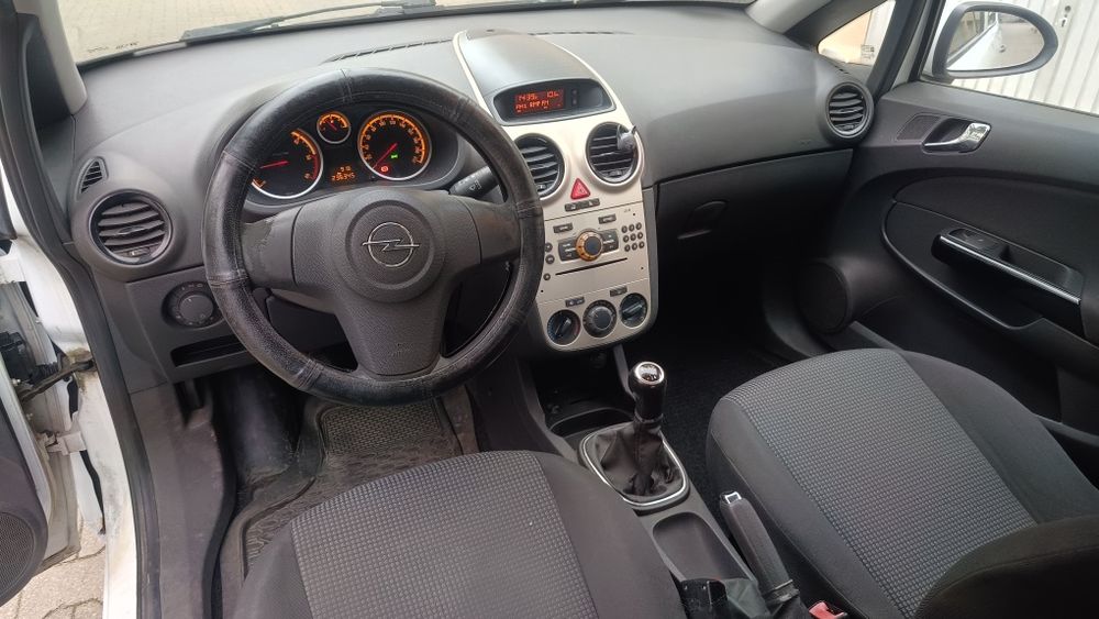Opel Corsa D 1.3 cdti