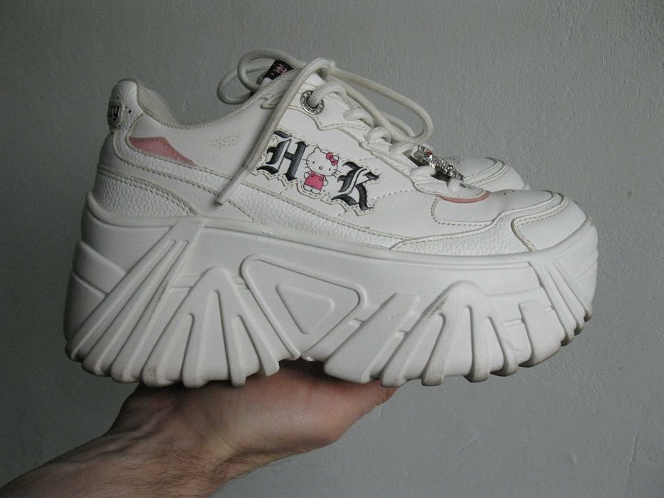 Кроссовки Bershka hello kitty на платформе 38 размер