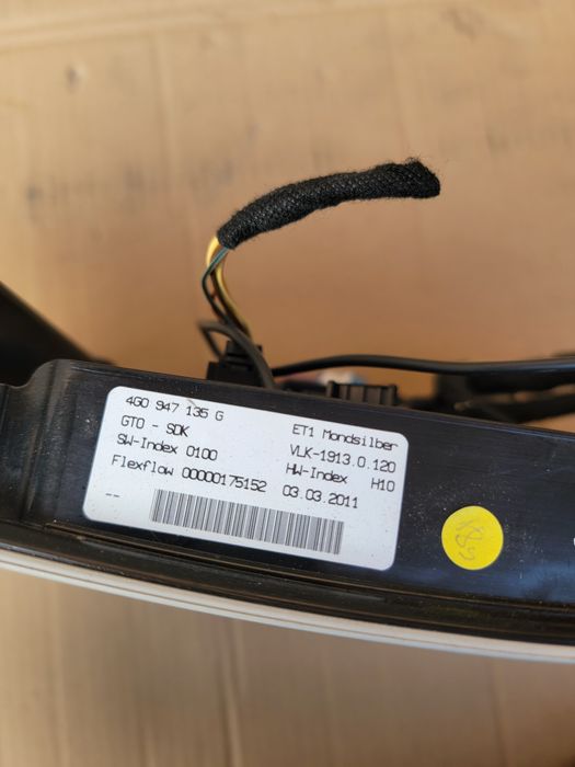 Audi A6 A7 lampka podsufitki schowek led kompletna