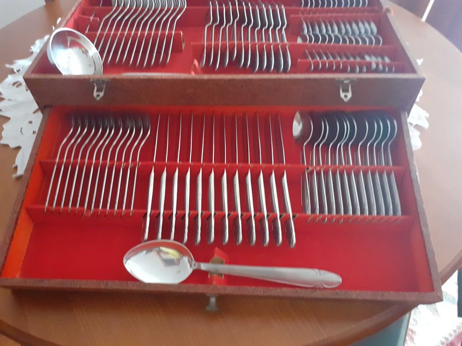 Vendo faqueiro em aço inox