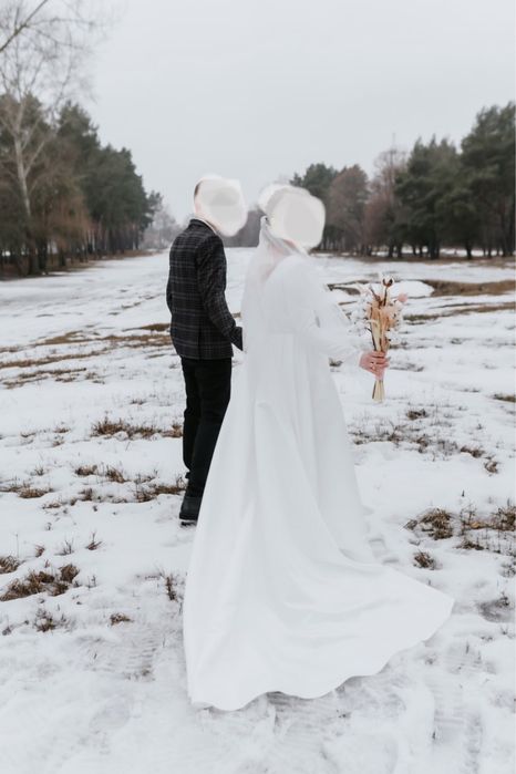 Весільна сукня