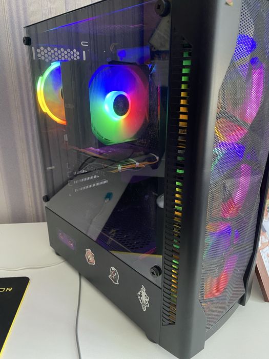 Ігровий компʼютер  Ryzen 7 5800x, RTX 3060 Gigabyte 12gb, ОЗП 16gb + Монітор 25" Samsung Odyssey G4 240Гц