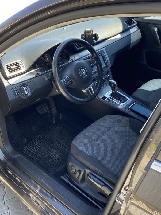 Продам Volkswagen Passat B7 2012 року