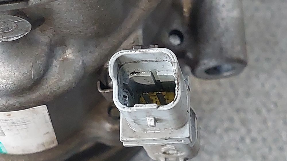 Compressor AC RENAULT Clio III (BR0/1, CR0/1)